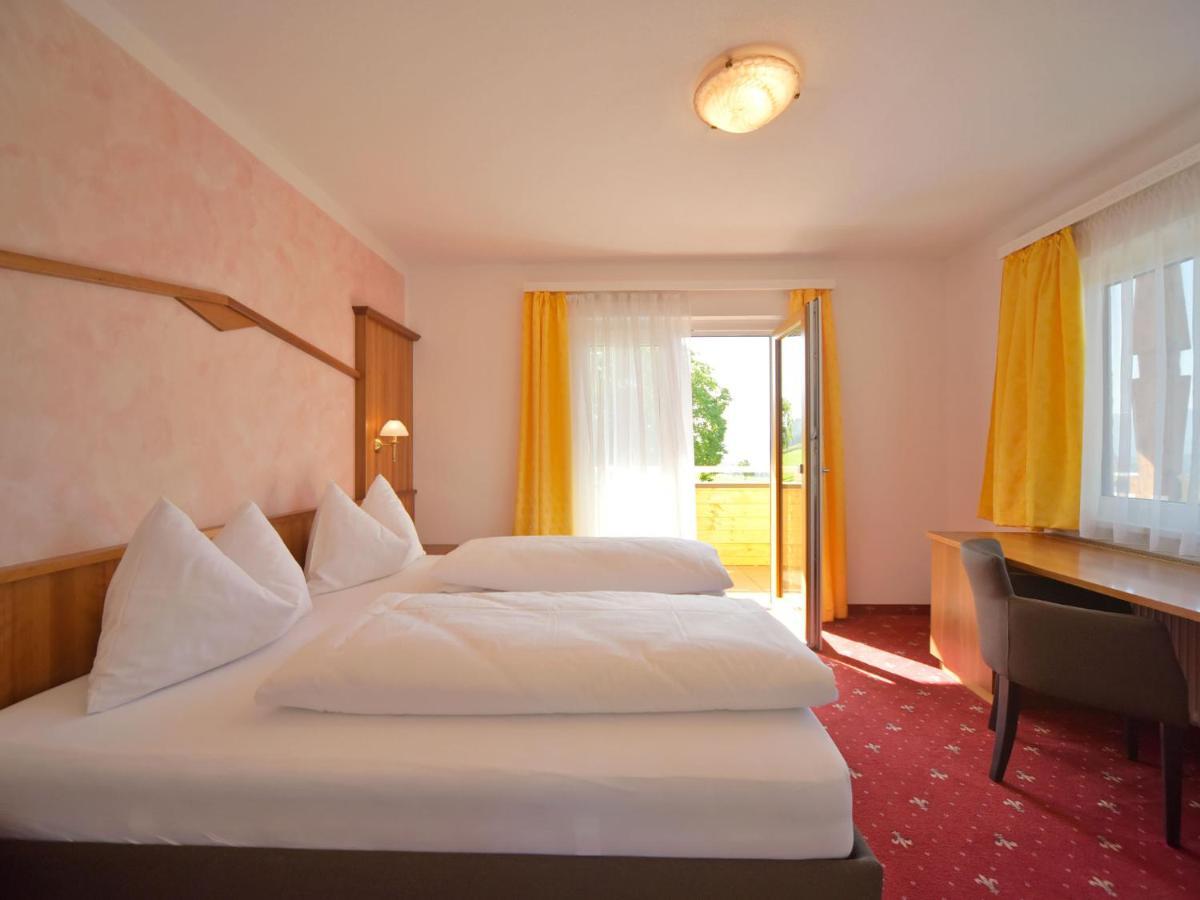 Hotel Berghof Millstatt Extérieur photo